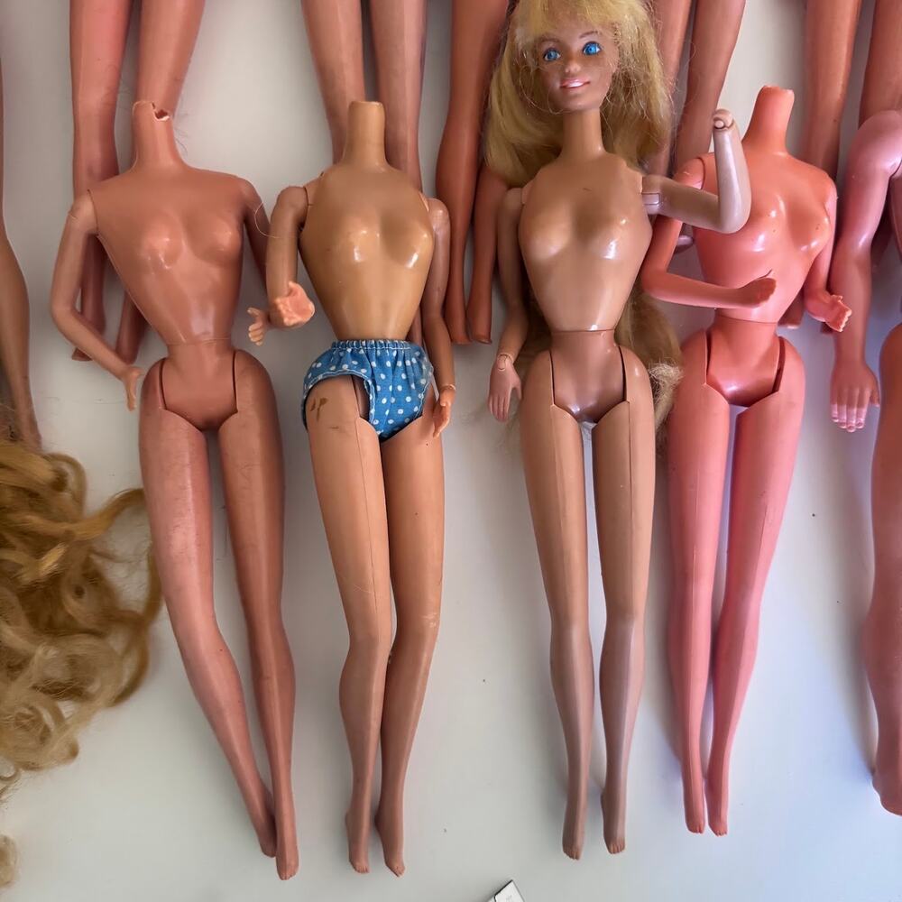 Vintage Barbie Ken Doll Parts Lot Heads Bodies Mattel TLC Repair 1970s 80s - Picture 6 of 7